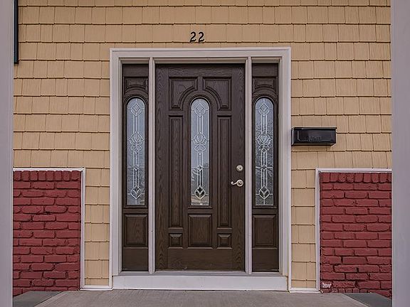 3rd image of 22 Sunshine Ln