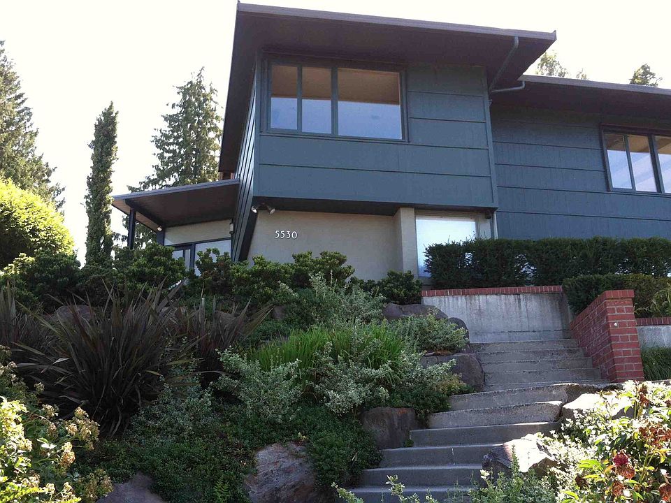 2nd image of 5530 60th Ave NE
