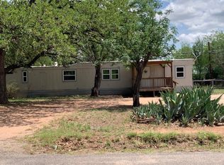 633 Fir Ln, Cottonwood Shores, TX 78657