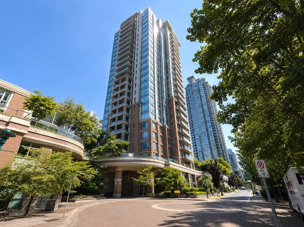 1155 The High St #703, Coquitlam, BC V3B 7W4