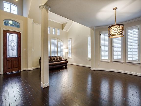 4th image of 14217 Sparrow Hill Dr