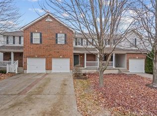 1232 SW Wysteria Dr, Lees Summit, MO 64082