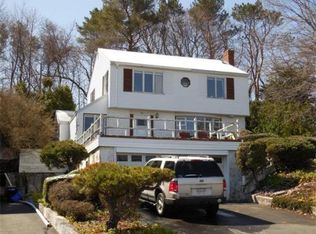 108 Summit Ave, Quincy, MA 02170