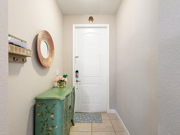 5th image of 9571 Town Parc Circle S