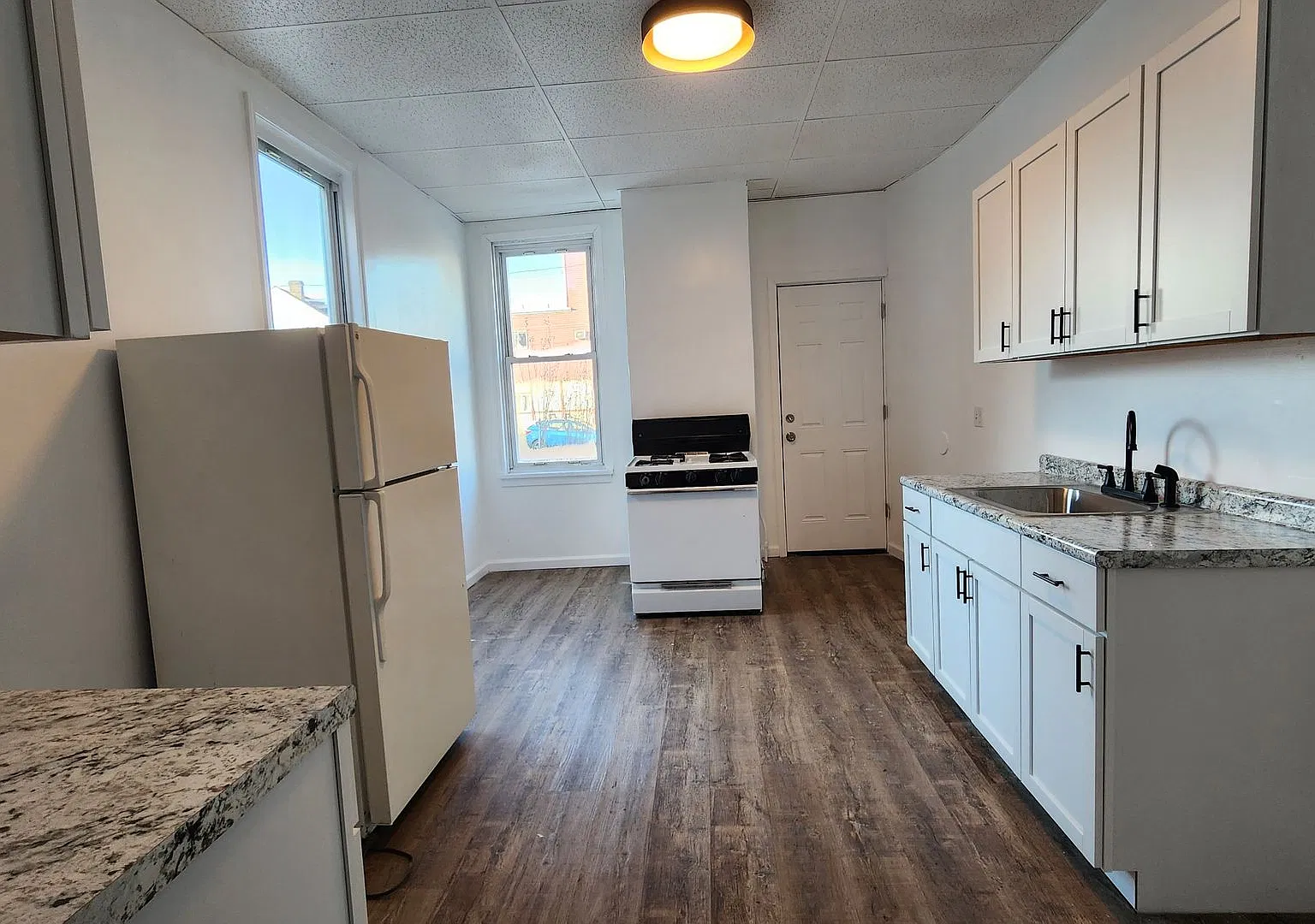 4600 - 4602 Friendship Avenue Apartments — Photo 1