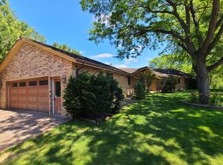 3550 Island View Cir NW, Prior Lake, MN 55372