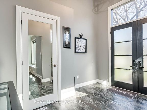 5th image of 74 Kilworth Park Dr