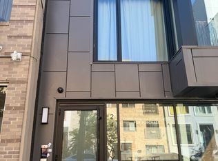 24 Fayette St #3B, Brooklyn, NY 11206