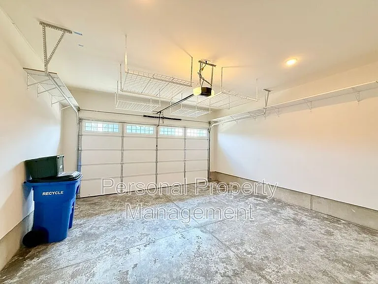 1530 NW 29th Pl — Photo 30