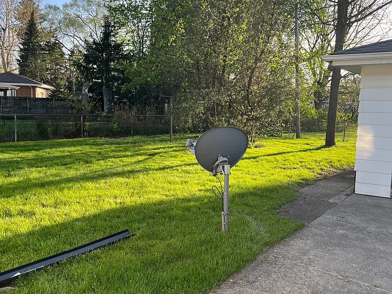 8406 Parrish Ave — Photo 14