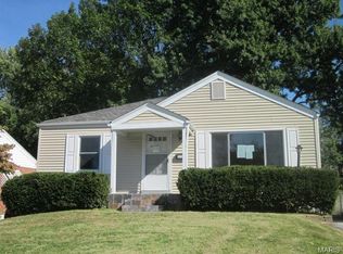 3430 Saint Martin Ln, Saint Ann, MO