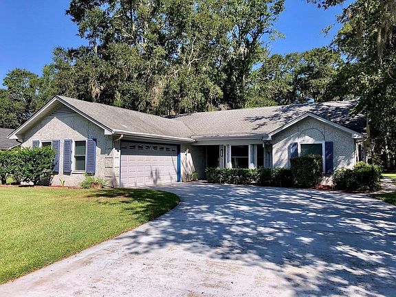2nd image of 111 Plantation Ct