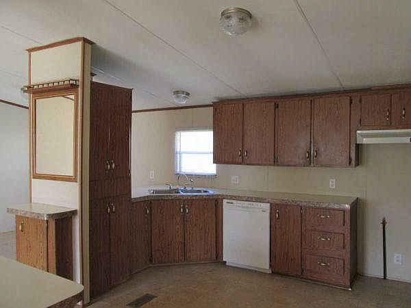 1st image of 26450 W Cherokee Dr