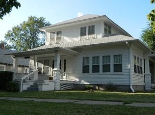 1120 E 8th Ave, Winfield, KS 67156