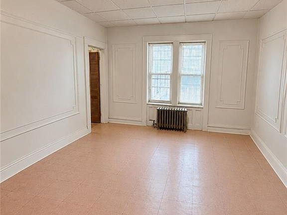 3rd image of 1171 44th St