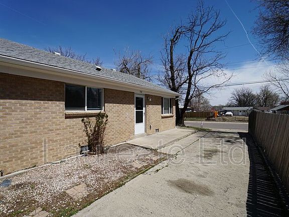 2nd image of 932 N Lowell Blvd
