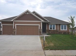 8176 Mercato Ct W, Moines, IA 50263
