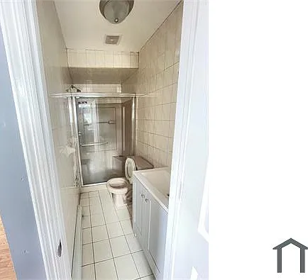 1 bed, $2,760 — Photo 3