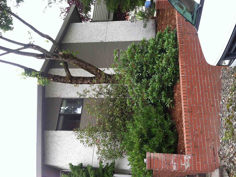 2nd image of 8827 23rd Ave NE