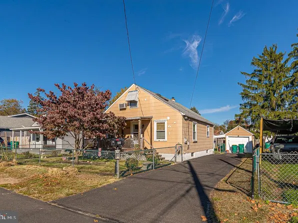 623 Washington Ave, Croydon, PA 19021