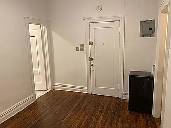 Rented by Jonathan Wachtel, LREB