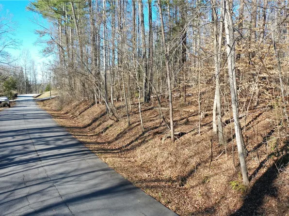 282 Tallulah Dr, Westminster, SC 29693