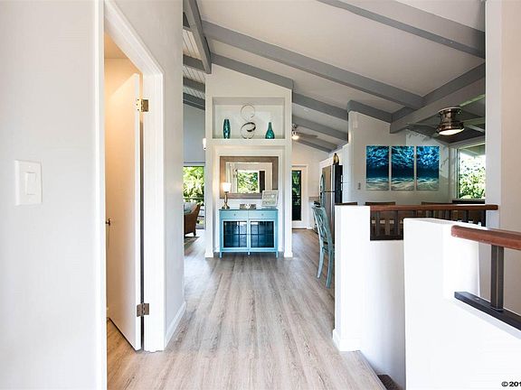 2nd image of 10 Wailea Ekolu Pl APT 1002