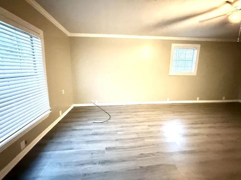 1010 C St NW — Photo 10