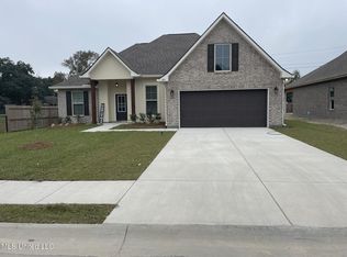 805 Ahoy Dr, Biloxi, MS 39532