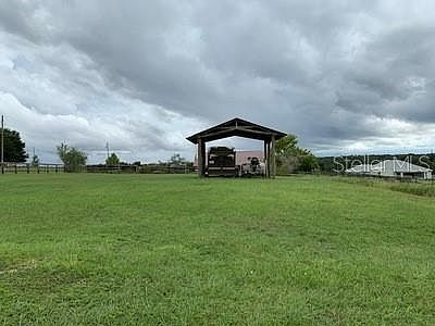 4th image of Leggett Ln