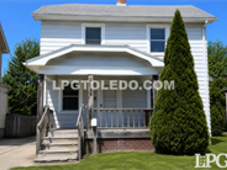 414 Bender Dr — Photo 1