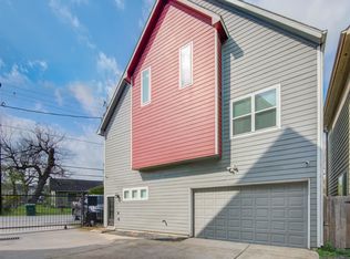 738 Link Rd, Houston, TX 77009