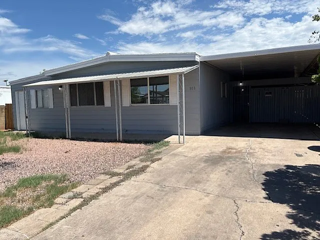 303 S Winterhaven