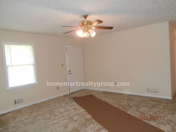 3rd image of 961 Park St