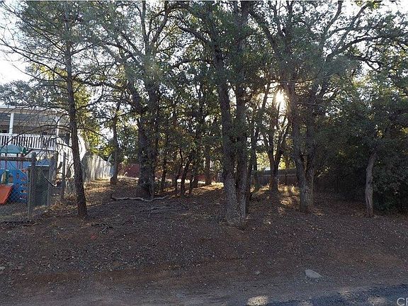5th image of 4054 Cedar Ave