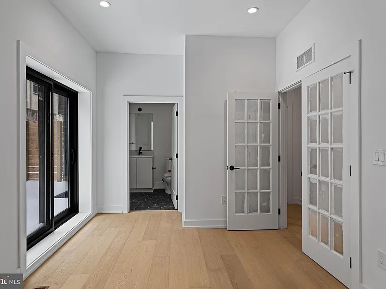 706 Latona St #G — Photo 22