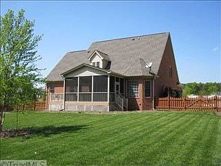 3rd image of 702 Shoveler Ct