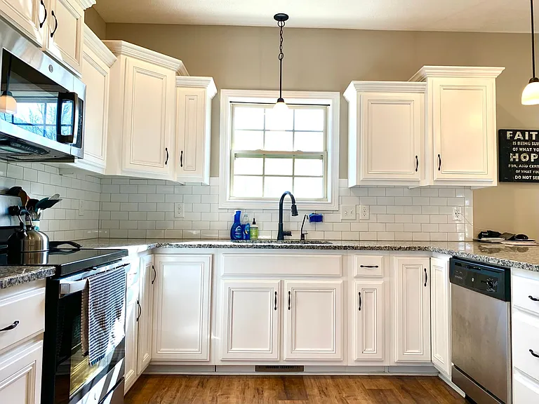 214 Penelope Ln — Photo 15