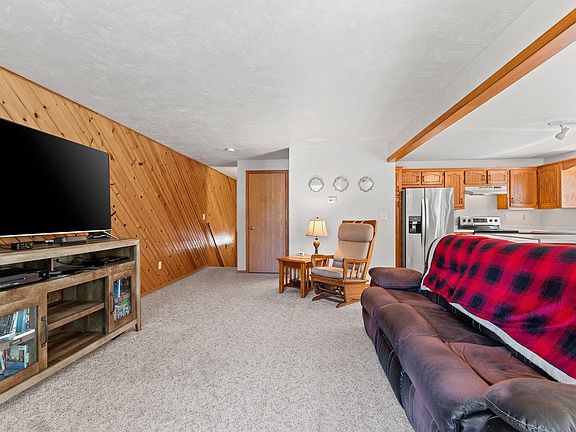 5th image of 2837 Saint Anthony Dr