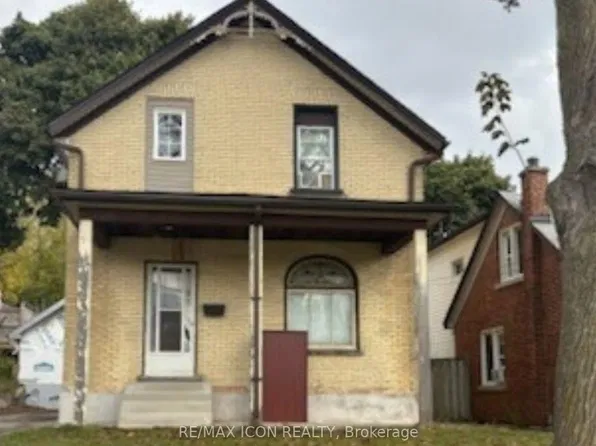 138 Courtland Ave E, Kitchener, ON N2G 2V1