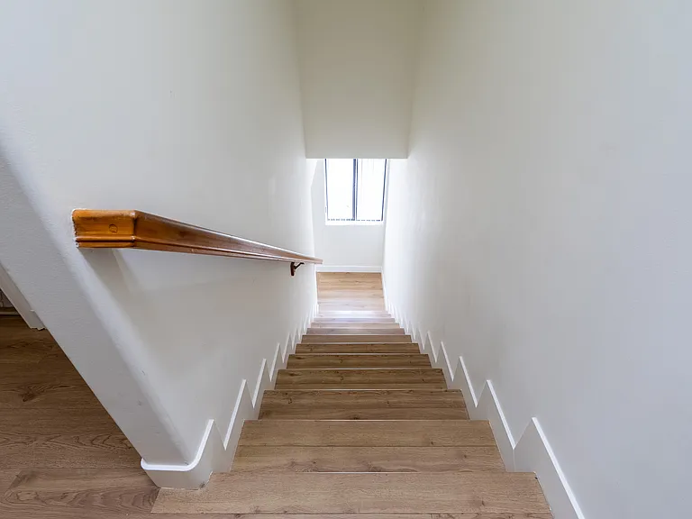 1758 N Alexandria Ave #1758.5 — Photo 30