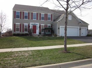 1340 Maple Cir, Dundee, IL 60118