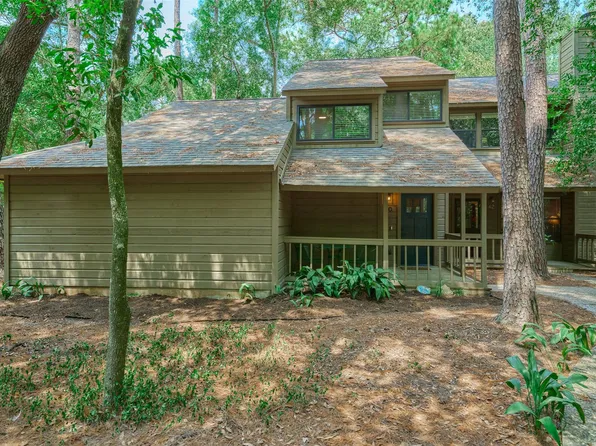 40 Cokeberry Ct, Spring, TX 77380