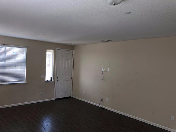 3rd image of 1391 S Wintercrest Ave