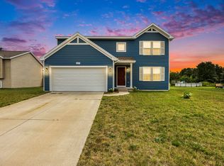 425 White Pine Ct, Belding, MI 48809