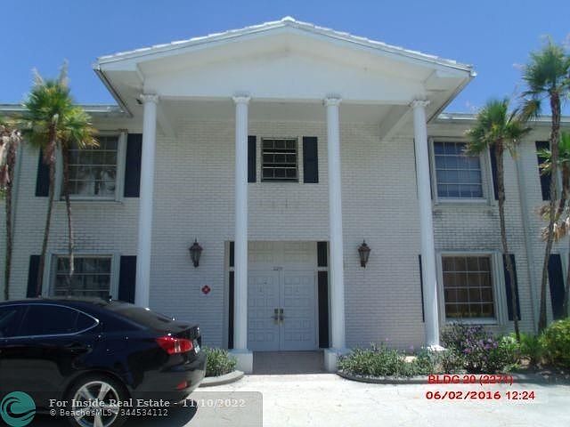 1st image of 2200 NE 66th St APT 1403