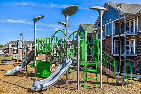 Granite Pointe Apartment Homes — Photo 32