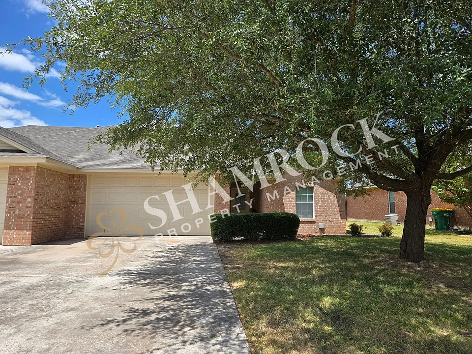 3057 Clydesdale Way