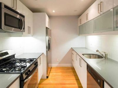 10 Slocum Pl Ph 1, Brooklyn, NY, 11218