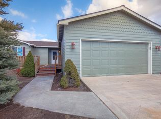 834 SW 25th Ct, Redmond, OR 97756